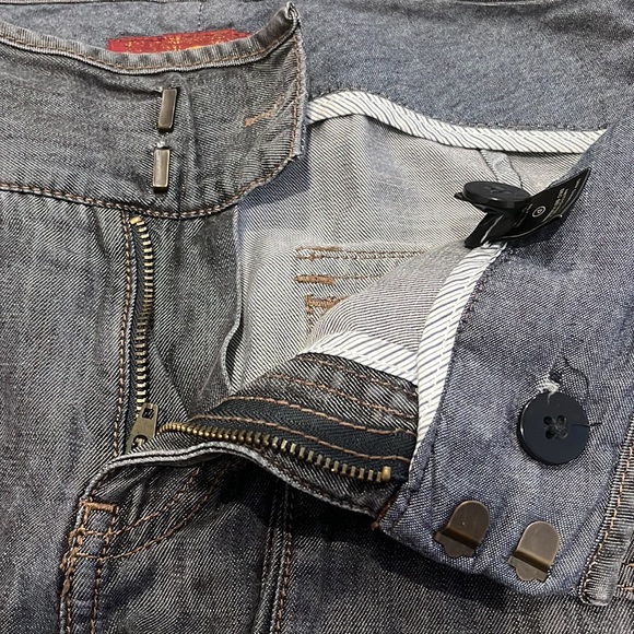 7 for All Mankind Style AN6236-F38 Mid Rise Cargo Ankle Jeans. - Picture 4 of 10